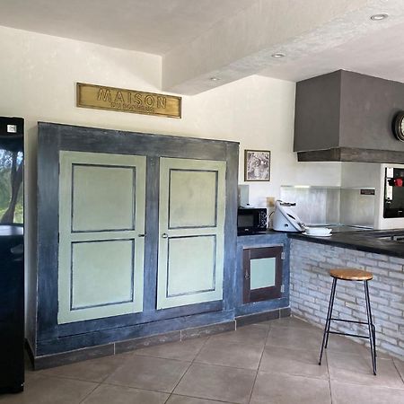 Residence Gabrielle Le Cannet Des Maures Luaran gambar