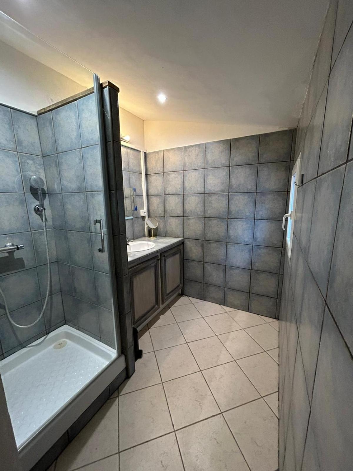 Residence Gabrielle Le Cannet Des Maures Luaran gambar