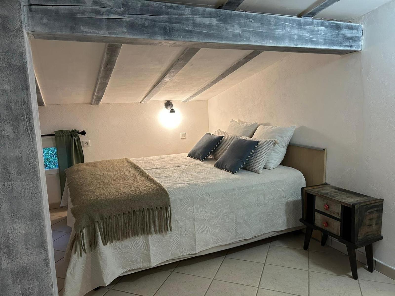 Residence Gabrielle Le Cannet Des Maures Luaran gambar